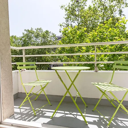 Apartment 7 Min Walk Metro Line 1-la Defense Charras *